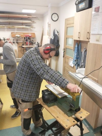 Pracownia stolarska 8